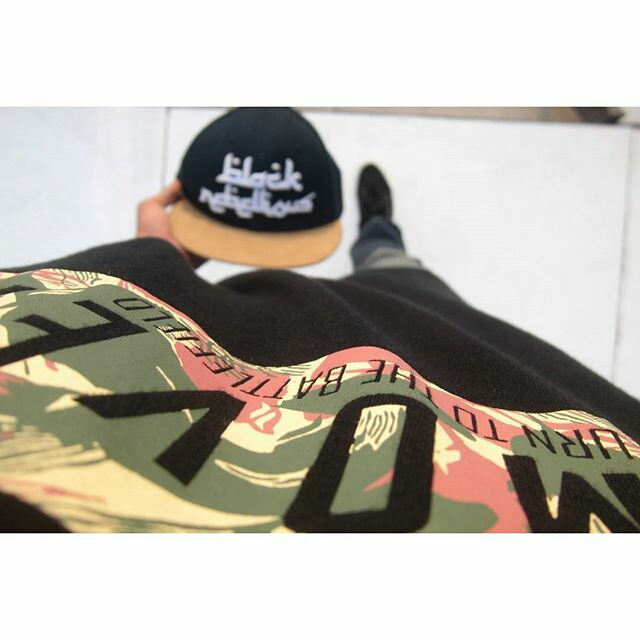 Himover White Tees ArmyBOX Combad SUPERSoft 24S/30S Special KAOS LENGAN PENDEK DISTRO BIG JUMBO SIZE